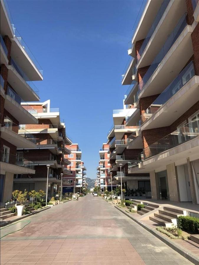 Fishta Hotel & Apartments Velipojë Extérieur photo