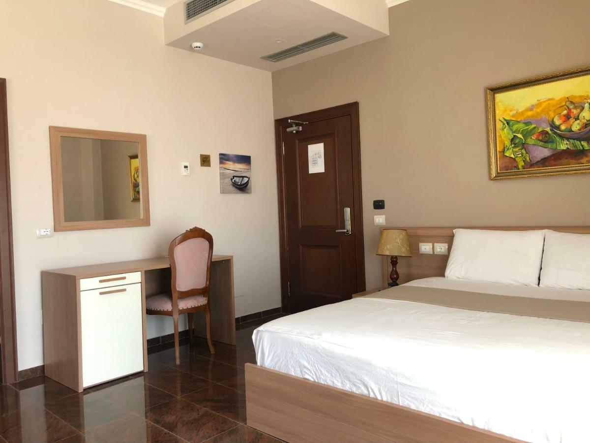 Fishta Hotel & Apartments Velipojë Extérieur photo